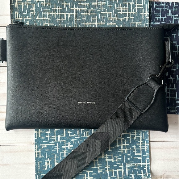 Pixie Mood Crossbody Black Purse - Picture 3 of 11